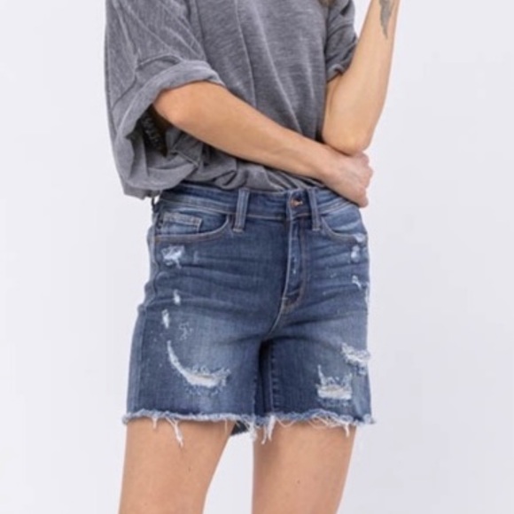 Judy Blue Pants - Last 1! Judy Blue Bleach Splash Mid Rise Destroyed Shorts